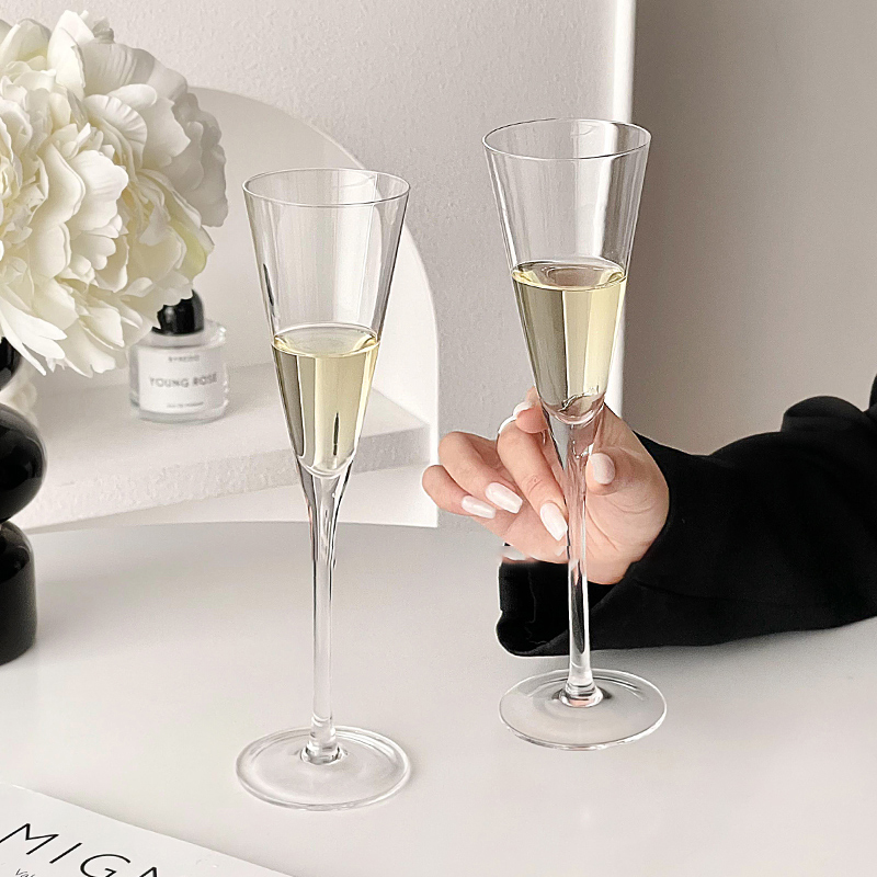 Champagne Flute Pair - Fransız Romantik Tören Şampanya Kadehleri ve